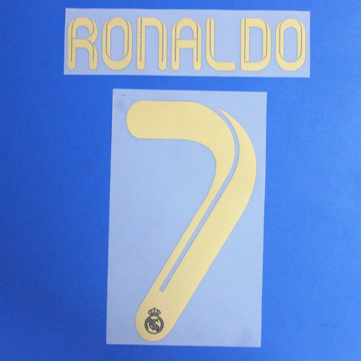 Real Madrid 2011-12 Home Football Nameset - Kaka Ronaldo Ozil Sergio Ramos Benzema (Repro)