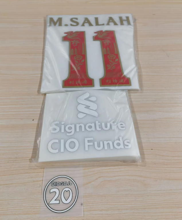 Liverpool 2024-25 Hong Kong Tour Commemorative Edition Football Nameset - Salah (Repro)