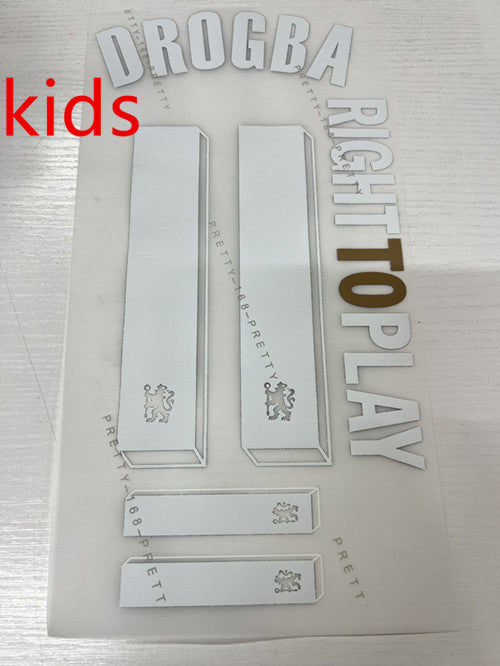 Chelsea Kids Retro Home Football Nameset - Drogba (Repro)