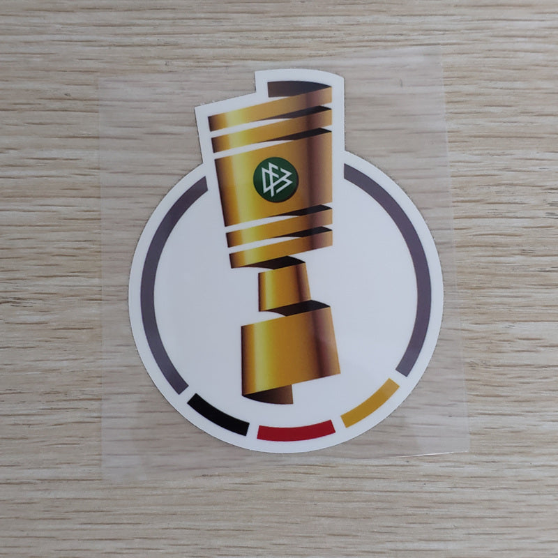 2017-18 DFB-Pokal FC Schalke 04 2018 DFB-Pokal Final 2010-11 DFB-Pokal FC Bayern Munich (Repro)
