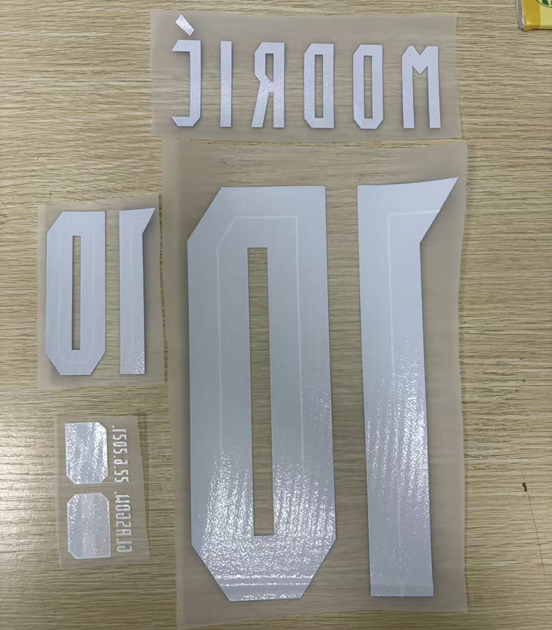 Croatia 2020 European Championship Football Nameset - Modric 10 (Repro)