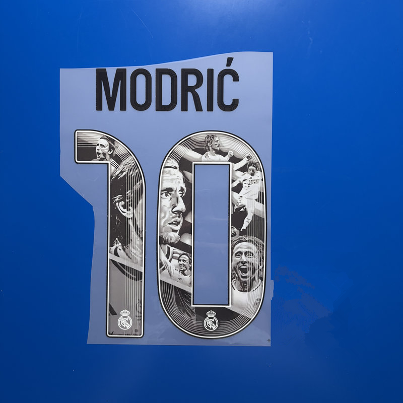 Real Madrid 2025-26 Special Edition Football Nameset - Modric (Repro)