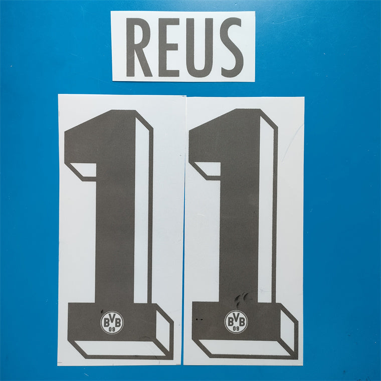 Borussia Dortmund 2022-23 Home Football Nameset
