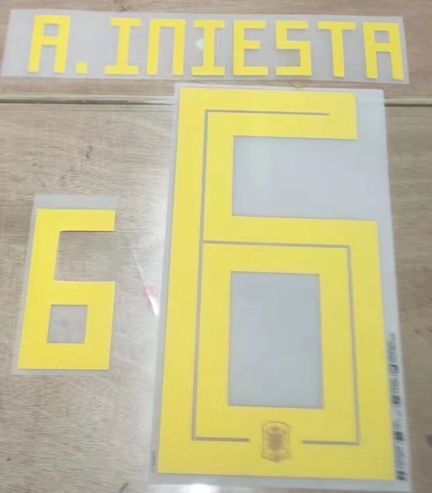 Spain 2018 Home Football Nameset - A.Iniesta 6 (Repro)
