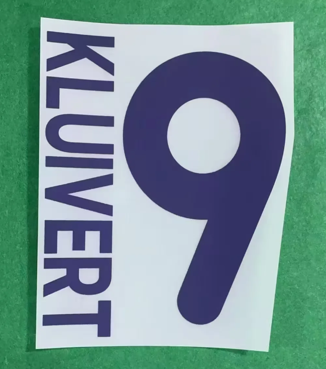 FC Barcelona 2001-02 Home Football Nameset