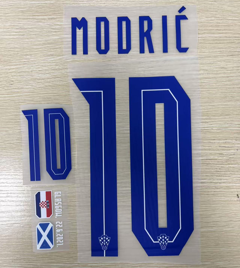 Croatia 2020 European Championship Football Nameset - Modric 10 (Repro)